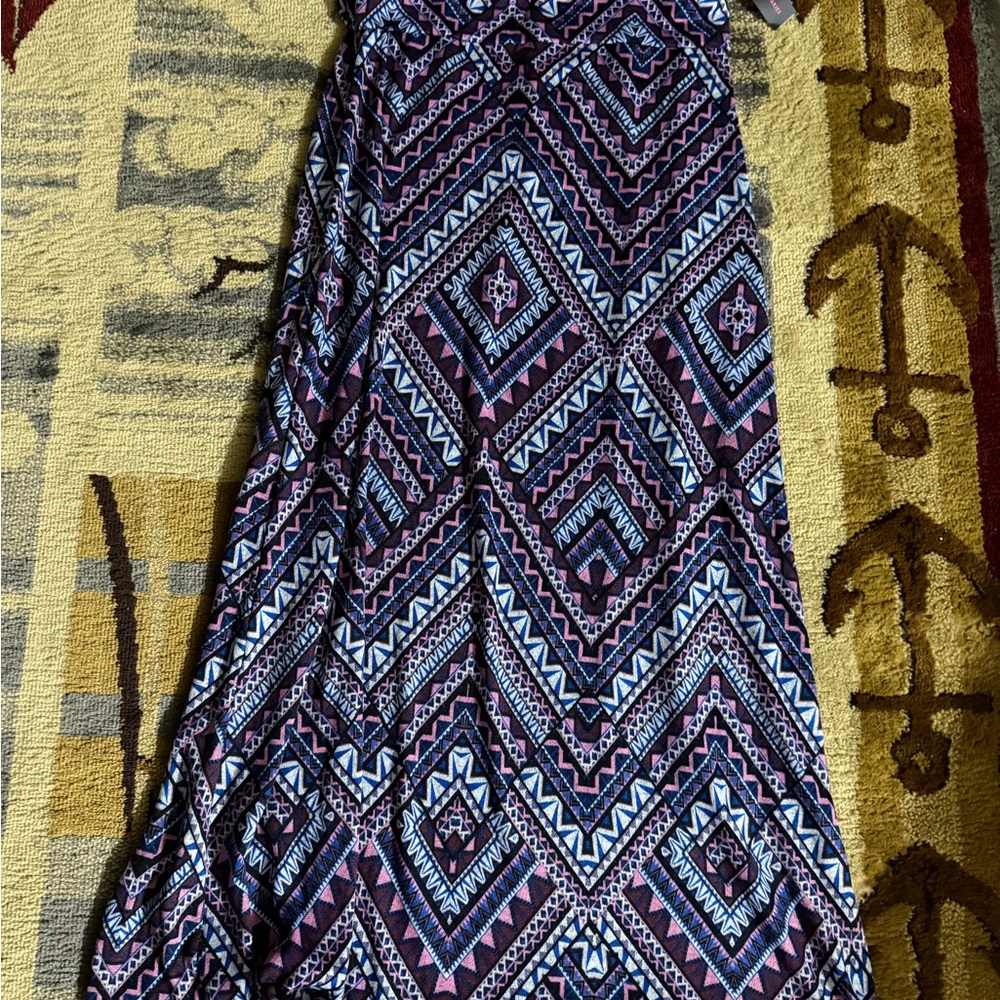 No Boundaries Multicolor Geometric Pattern juniors M (7/9) maxi skirt NWT